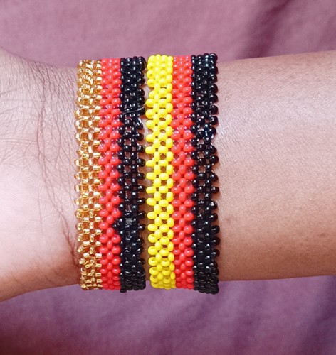Armbänder handgefertigt - armbänder, in